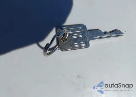 1993 GMC Sierra C1500 from USA, damaged, VIN 1GDDC14K0PZ545417